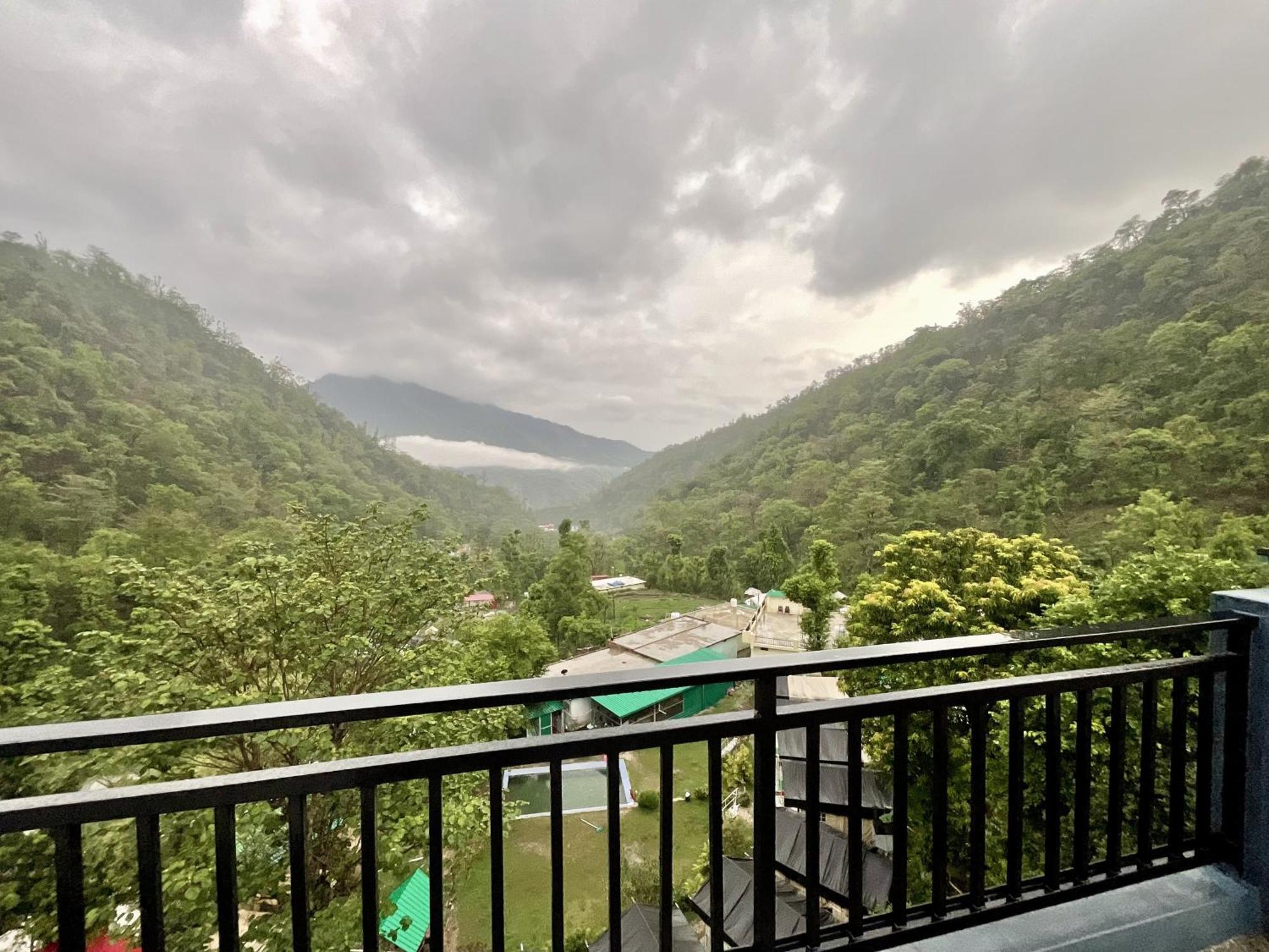 Rudram Aura X One Light Stays Rishikesh Ngoại thất bức ảnh